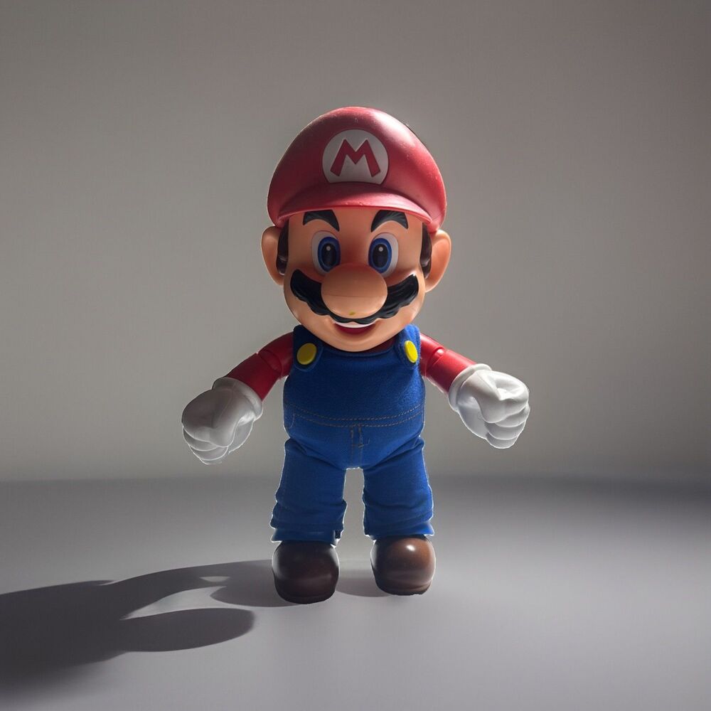 Mario Talking 12” Poseable Figure “It's-A Me Mario Super Mario Bros Interactive